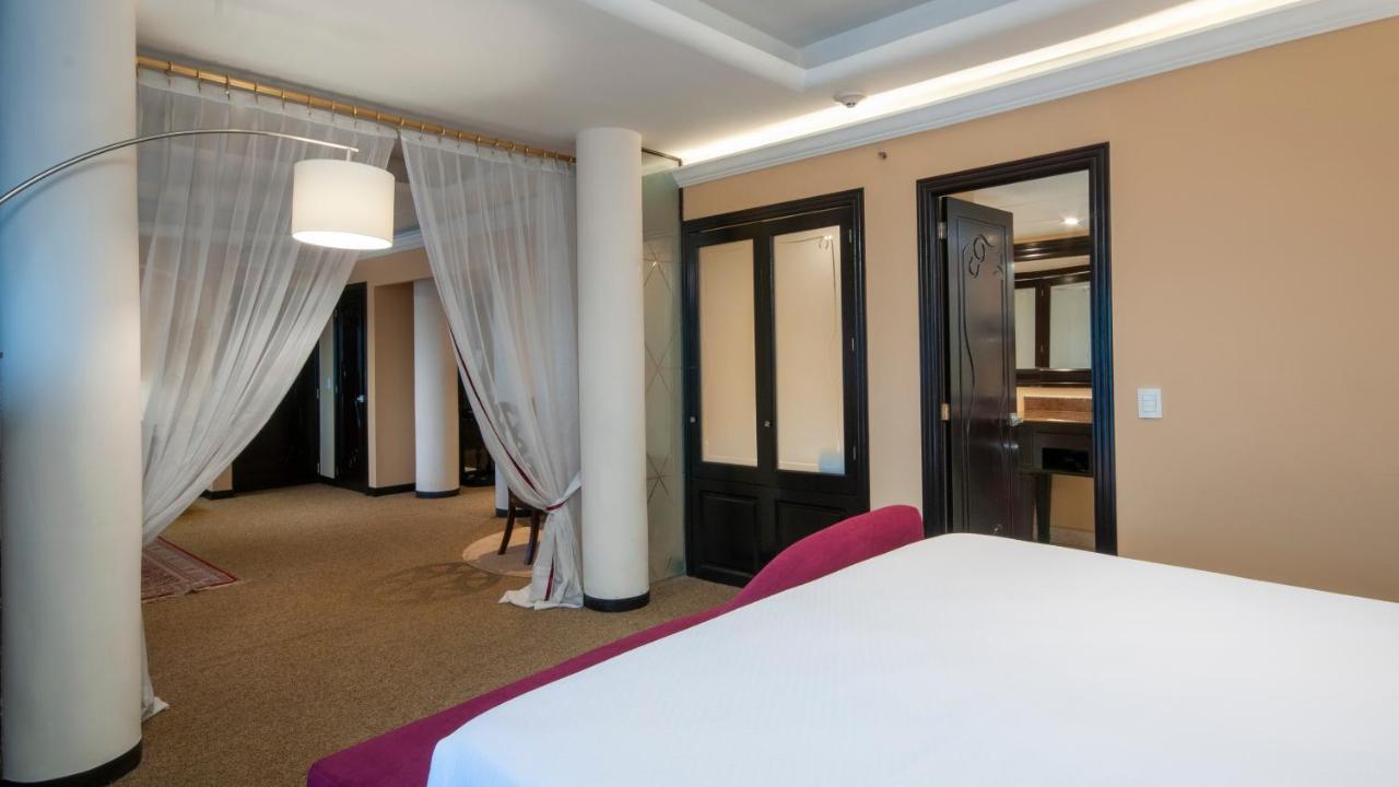 Belair Unique Wtc, Trademark By Wyndham Hotel 5*